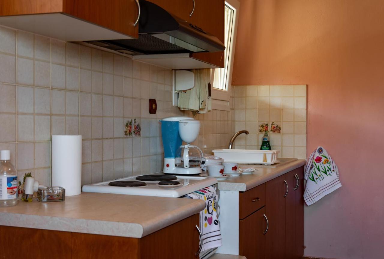 Agali Beach Pansion Mármaron Extérieur photo