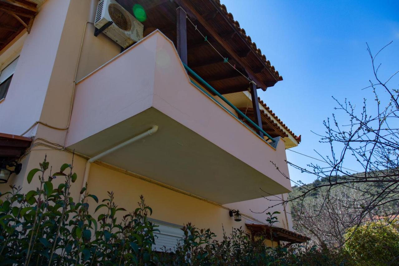 Agali Beach Pansion Mármaron Extérieur photo