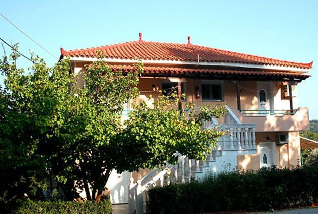 Agali Beach Pansion Mármaron Extérieur photo
